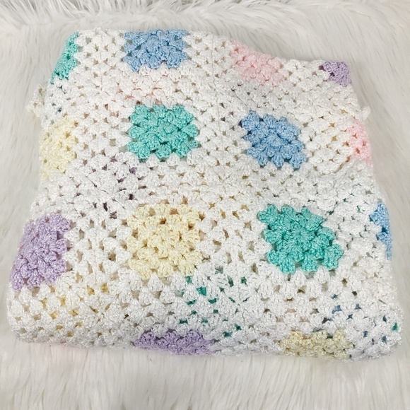 Handmade Granny Square Crochet Neutral Baby Afghan - Picture 1 of 5